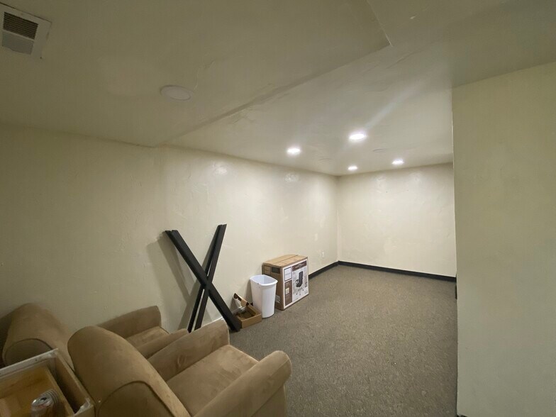 More Photos Of 300 Main St, Grand Junction Office Residential For Lease