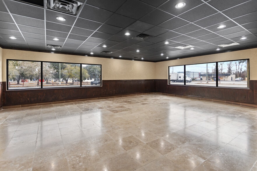 More Photos Of 720 E Oglethorpe Hwy, Hinesville Restaurant For Sale