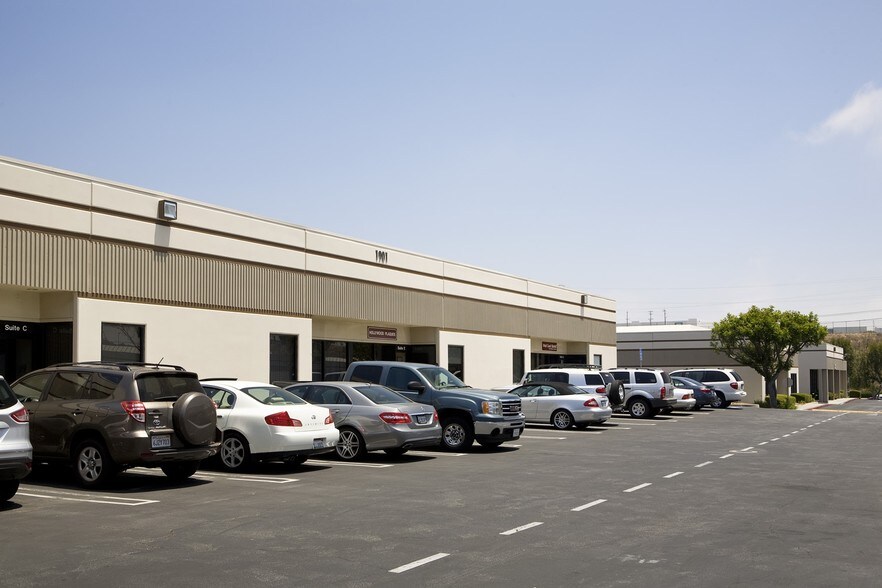 More Photos Of 1861 N Gaffey St, San Pedro Flex For Lease