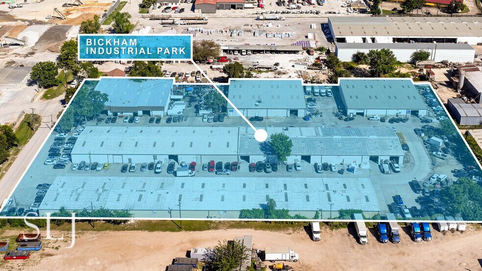 Primary Photo Of 10312 Bickham Rd, Dallas Unknown For Lease