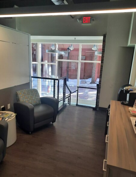 More Photos Of 3 Eagle Sq, Concord Office For Lease