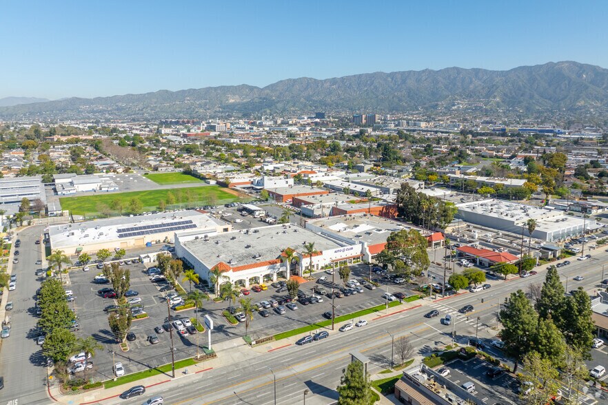 More Photos Of 1111 W Alameda Ave, Burbank Office For Sale