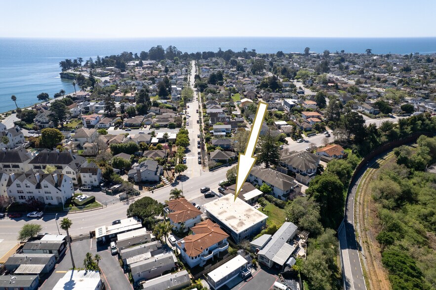 More Photos Of 140 Bay St, Santa Cruz Apartments For Sale