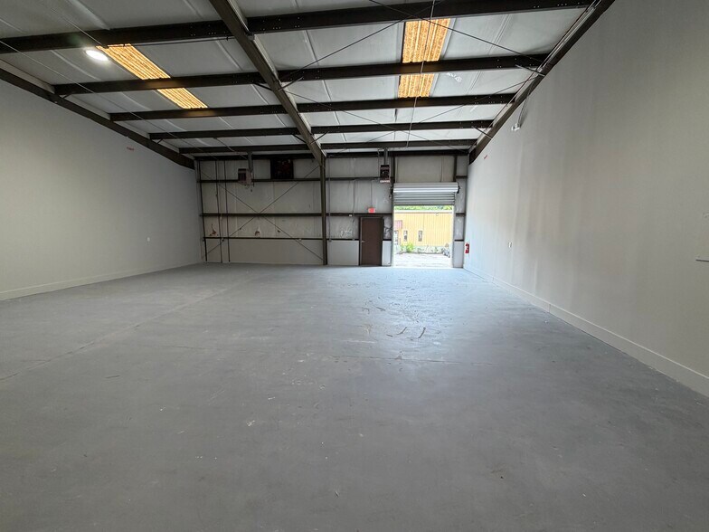 More Photos Of 2970 Ask Kay Dr SE, Smyrna Unknown For Lease