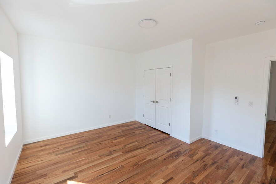More Photos Of 1256 Bay St, Staten Island Apartments For Sale