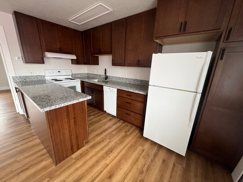 More Photos Of 306 E Taylor St, Reno Apartments For Sale