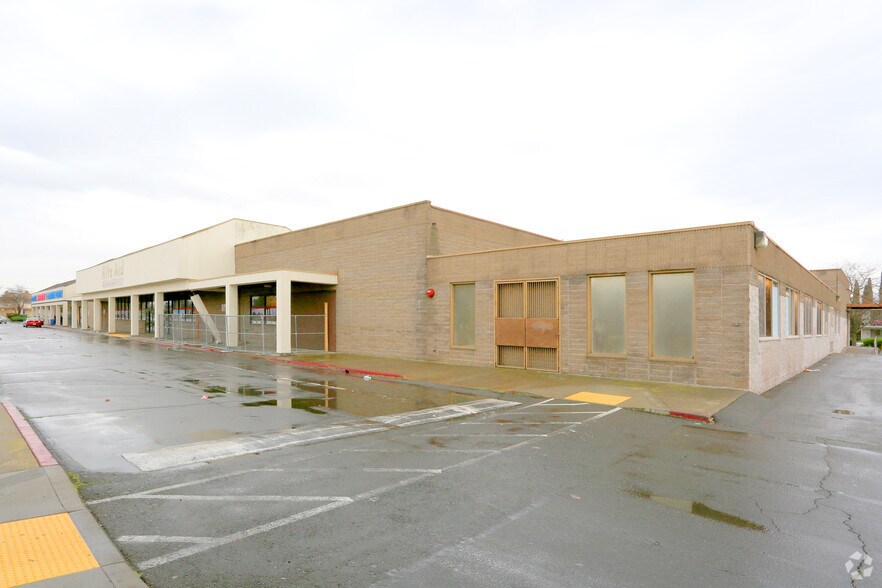 More Photos Of 4020 Florin Rd, Sacramento Freestanding For Sale