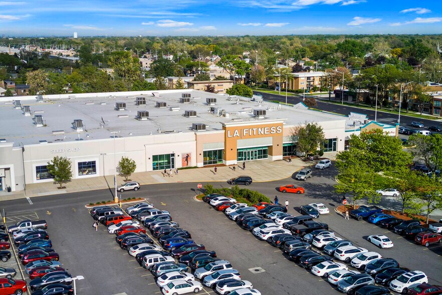 Primary Photo Of 200 Broadview Village Sq, Broadview Health Club For Sale