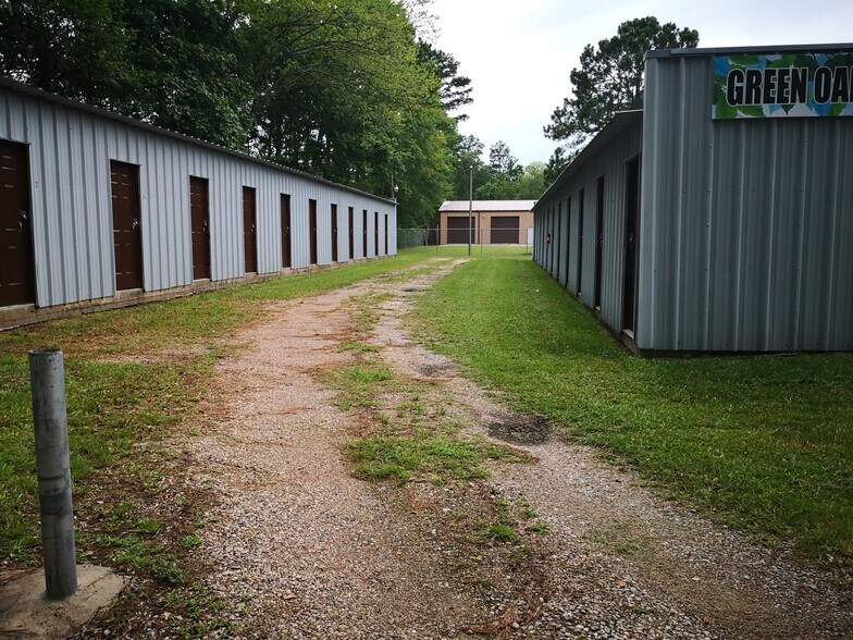 More Photos Of 722 Plum Grove Rd, Cleveland Self Storage For Lease