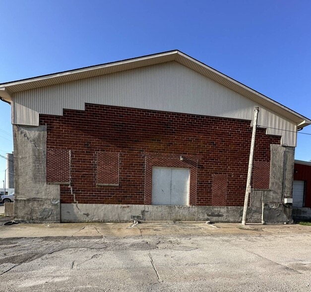 Primary Photo Of 503 W Adams St, Creston Office For Sale