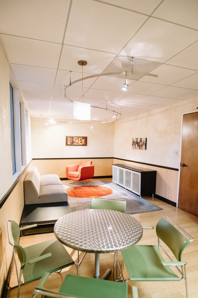 More Photos Of 4030 Moorpark Ave, San Jose Office For Lease