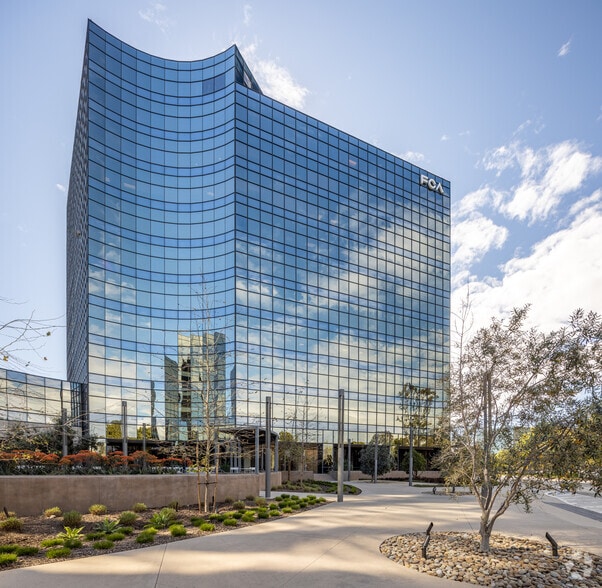 More Photos Of 5000 Birch St, Newport Beach Office For Lease