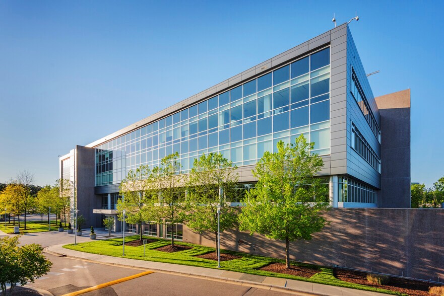 More Photos Of 7033 Louis Stephens Dr, Morrisville Office For Lease