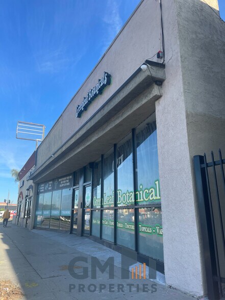 More Photos Of 13425-13427 Whittier Blvd, Whittier Storefront For Sale