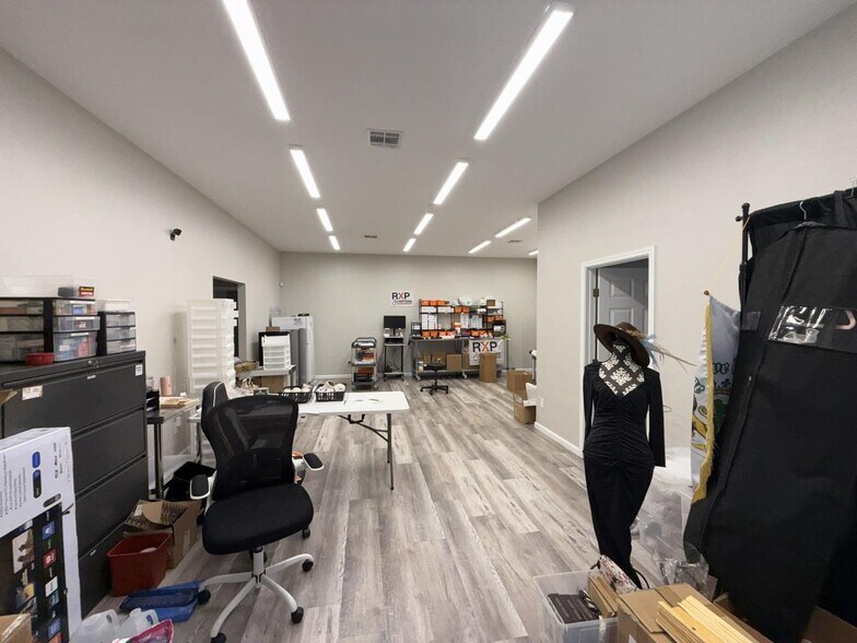 More Photos Of 4953 Big Lake, Lake Charles Office For Sale