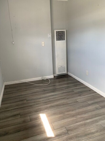 More Photos Of 5733 Hollister Ave, Goleta Storefront Retail Office For Lease