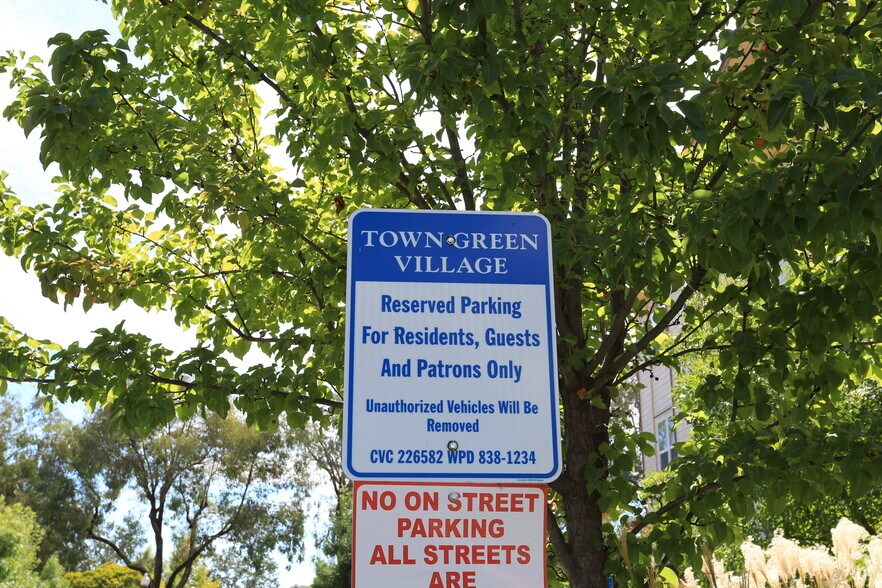 More Photos Of 220 Windsor River Rd, Windsor Apartments For Sale