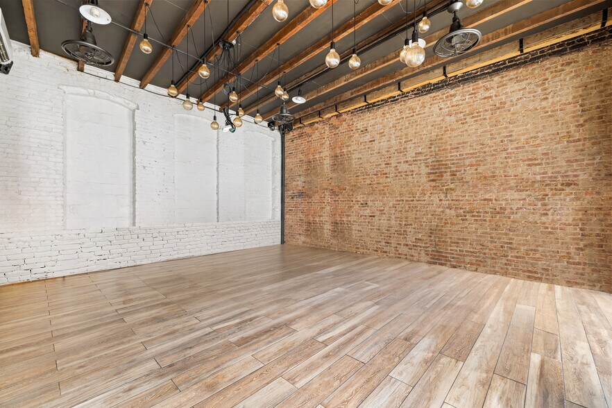 More Photos Of 762 Franklin Ave, Brooklyn Storefront Retail Residential For Lease