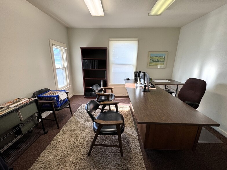 More Photos Of 1660-1664 Downing St, Denver Office For Sale