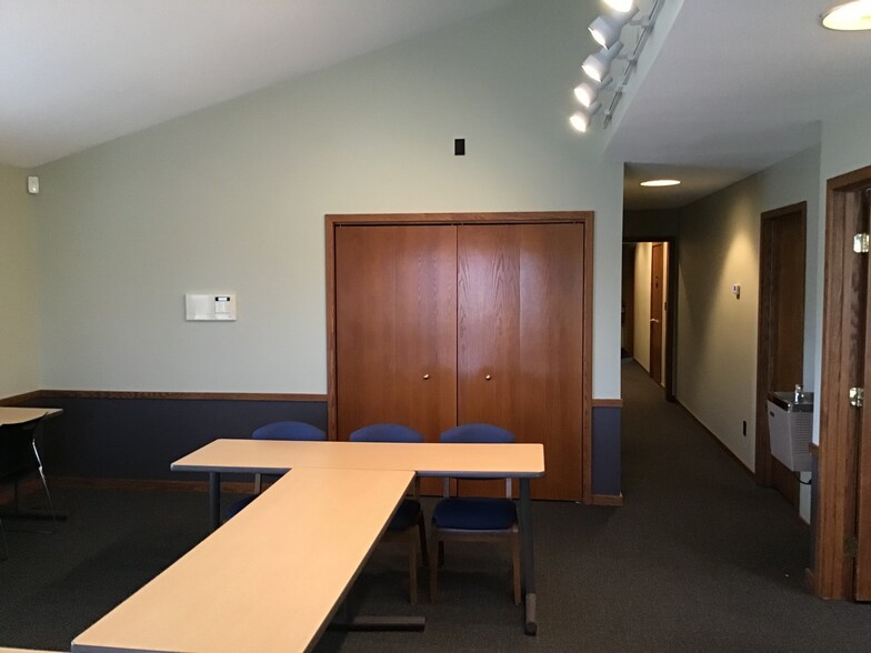 More Photos Of 1150 N Ottokee St, Wauseon Office For Lease