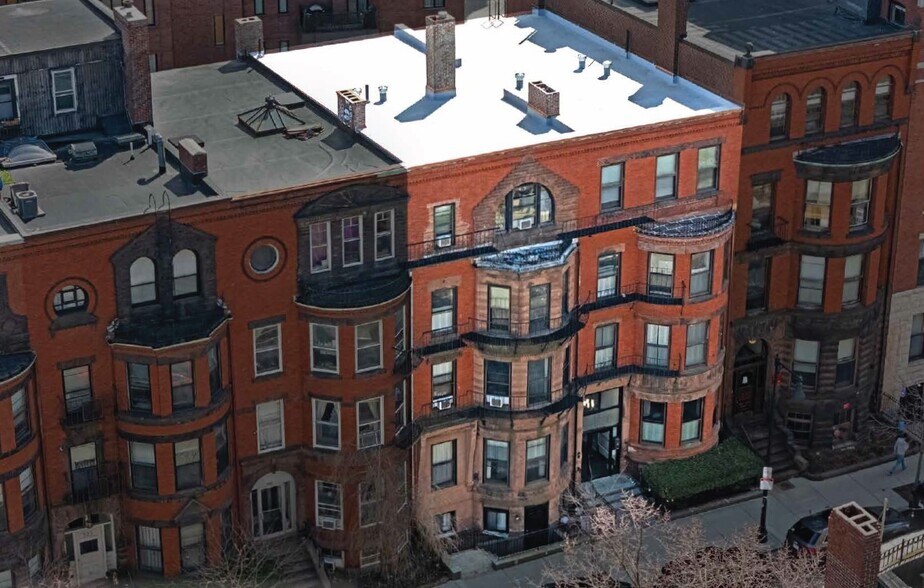 Primary Photo Of 527-529 Beacon St, Boston Apartments For Sale