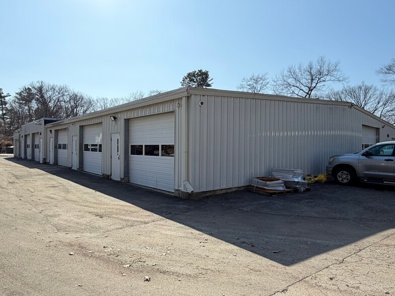 Primary Photo Of 41 Lawrence St, Northborough Warehouse For Lease