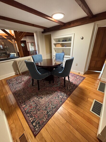 More Photos Of 34 Elm St, Cohasset Office For Lease