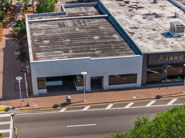 More Photos Of 142 & 144 US-98 Miracle Strip Pky, Fort Walton Beach Storefront For Sale