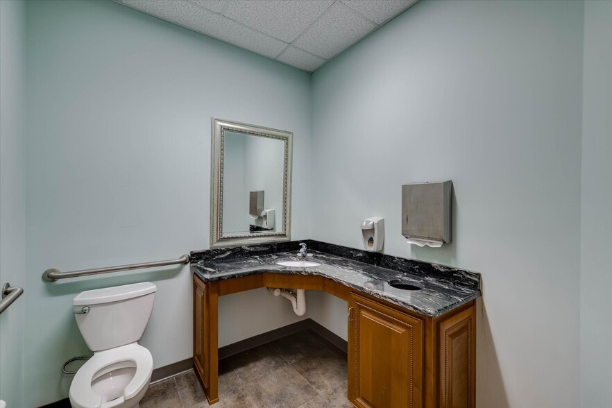 More Photos Of 1466 Columbia Hwy N, Aiken Medical For Sale