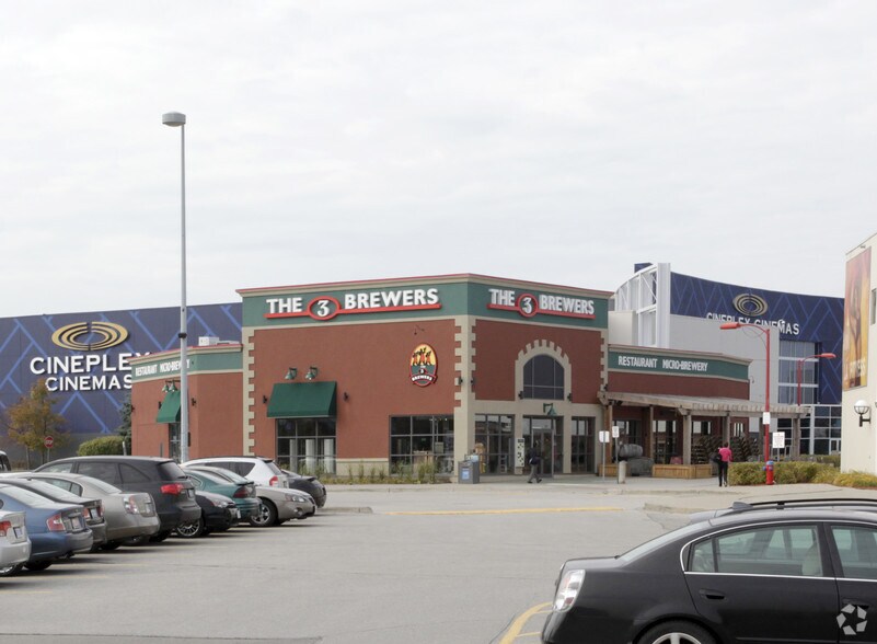 More Photos Of 2005-2095 Winston Park Dr, Oakville Unknown For Lease