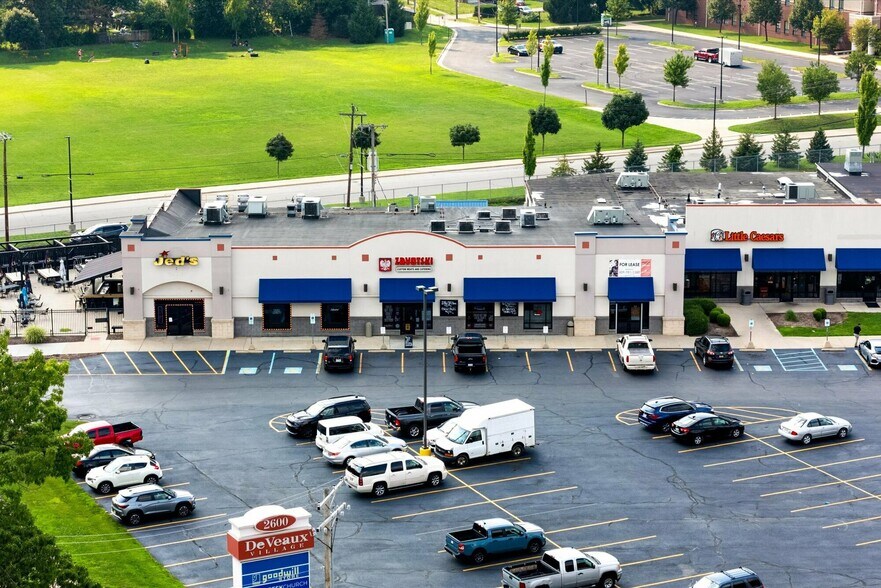 More Photos Of 2600-2602 W Sylvania Ave, Toledo Storefront For Sale