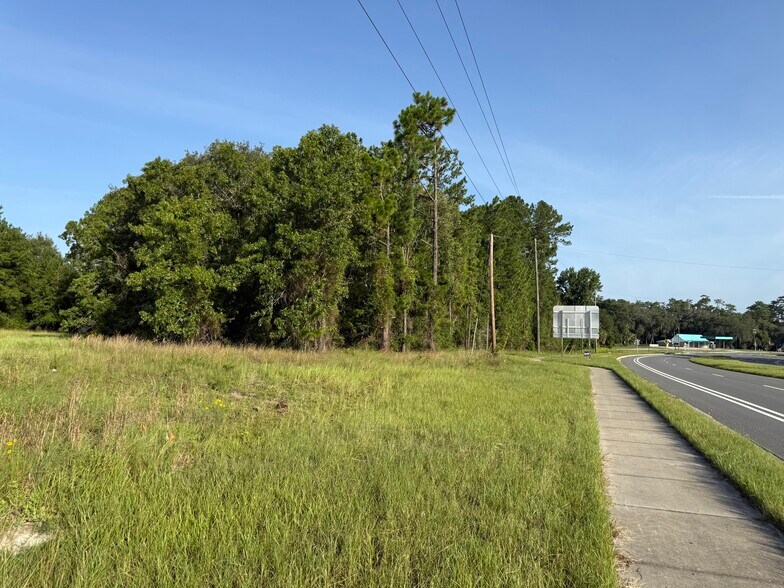 More Photos Of US Highway 1 Hwy @ County Road 121, Hilliard Land For Sale