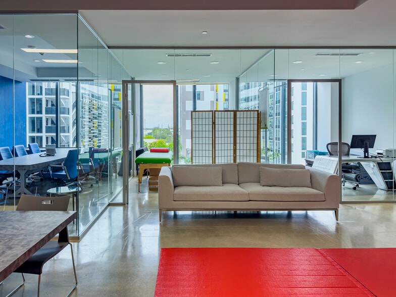 More Photos Of 2980 NE 207th St, Aventura Office Residential For Lease