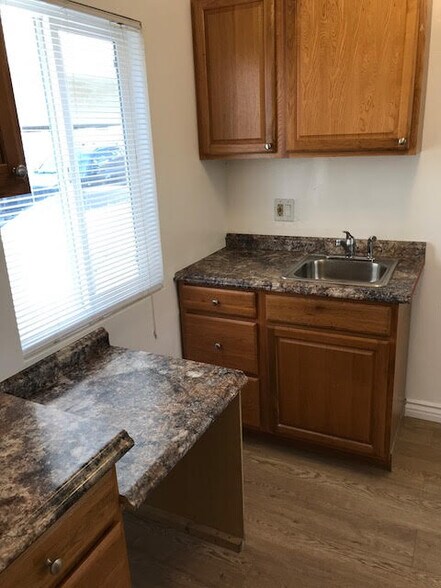 More Photos Of 4533 Saturn St, Los Angeles Apartments For Sale