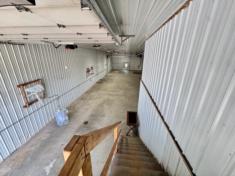More Photos Of 7 Canaan Rd, Waymart Auto Repair For Sale