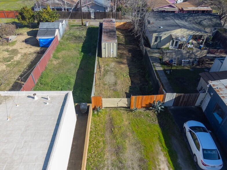 More Photos Of 0 2nd street St, Hood Land For Lease