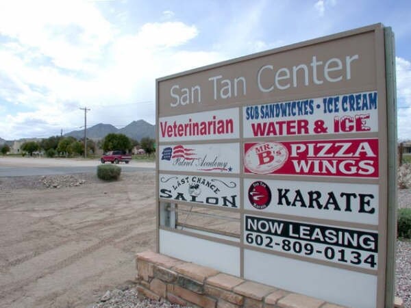 More Photos Of 19011 E San Tan Blvd, Queen Creek General Retail For Lease