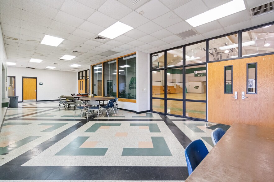 More Photos Of 214 N School St, Winfield Light Distribution For Sale