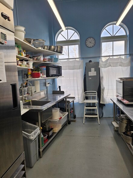 More Photos Of 116 E Water St, Plymouth Restaurant For Sale