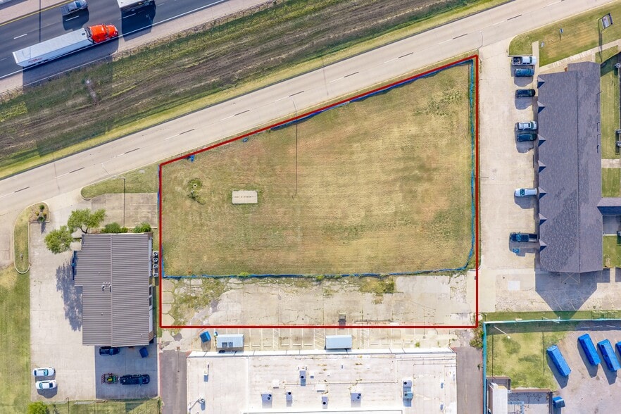 More Photos Of 301 S I-35 Ser Rd, Moore Land For Sale