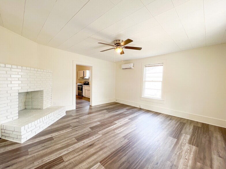 More Photos Of , Spartanburg Unknown For Sale
