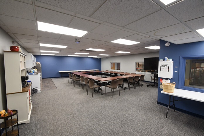 More Photos Of 1720 3rd Ave N, Fargo Distribution For Sale