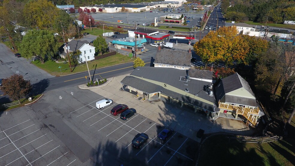 More Photos Of 2912 Old Nazareth Rd, Easton General Retail For Lease