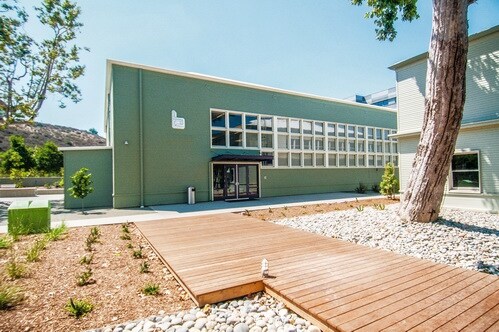 More Photos Of 12101 W Bluff Creek Dr, Playa Vista Office For Lease