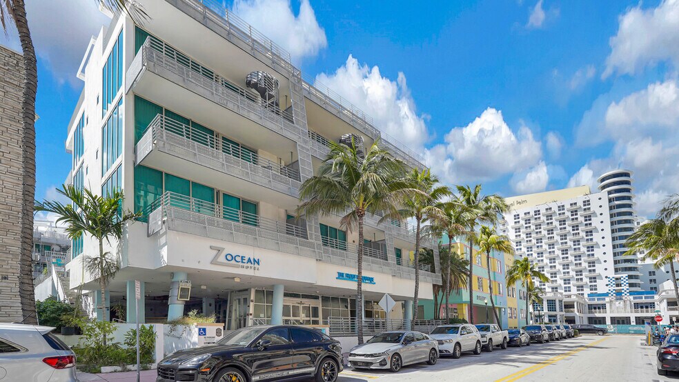 More Photos Of 1458 Ocean Dr, Miami Beach Hotel For Lease
