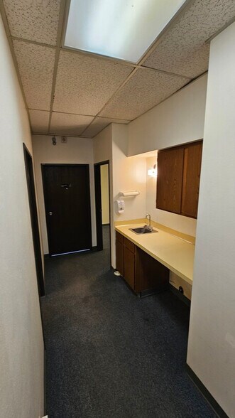 More Photos Of 4301 S Federal Blvd, Englewood Light Distribution For Lease