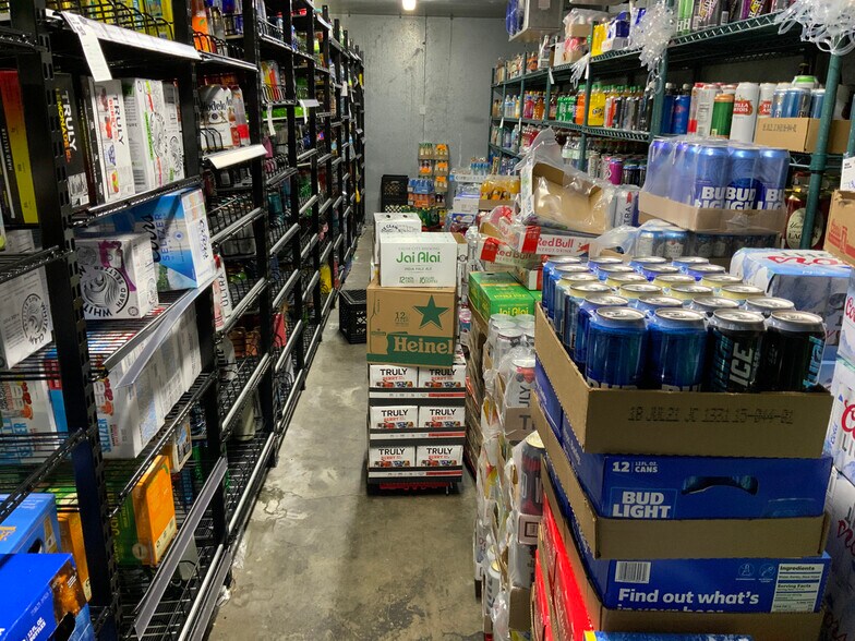 More Photos Of 3435 Minton Rd, West Melbourne Convenience Store For Sale
