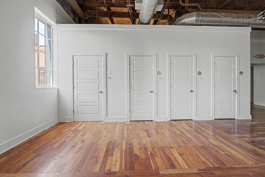 More Photos Of 269 N Hull St, Athens Apartments For Sale