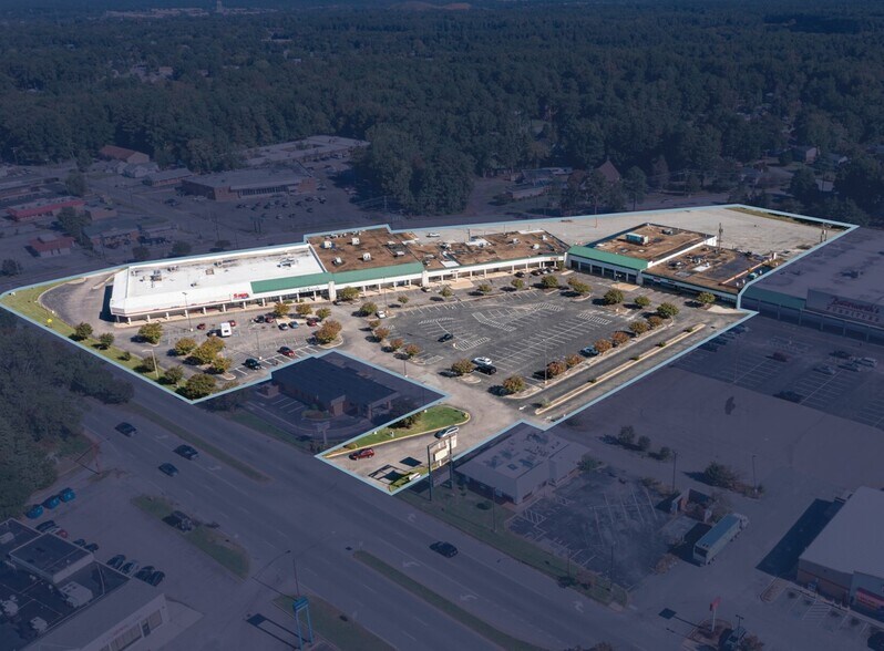 More Photos Of 2001 S Crater Rd, Petersburg Freestanding For Lease