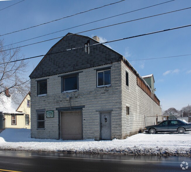 Primary Photo Of 658 Joseph Ave, Rochester Auto Repair For Sale